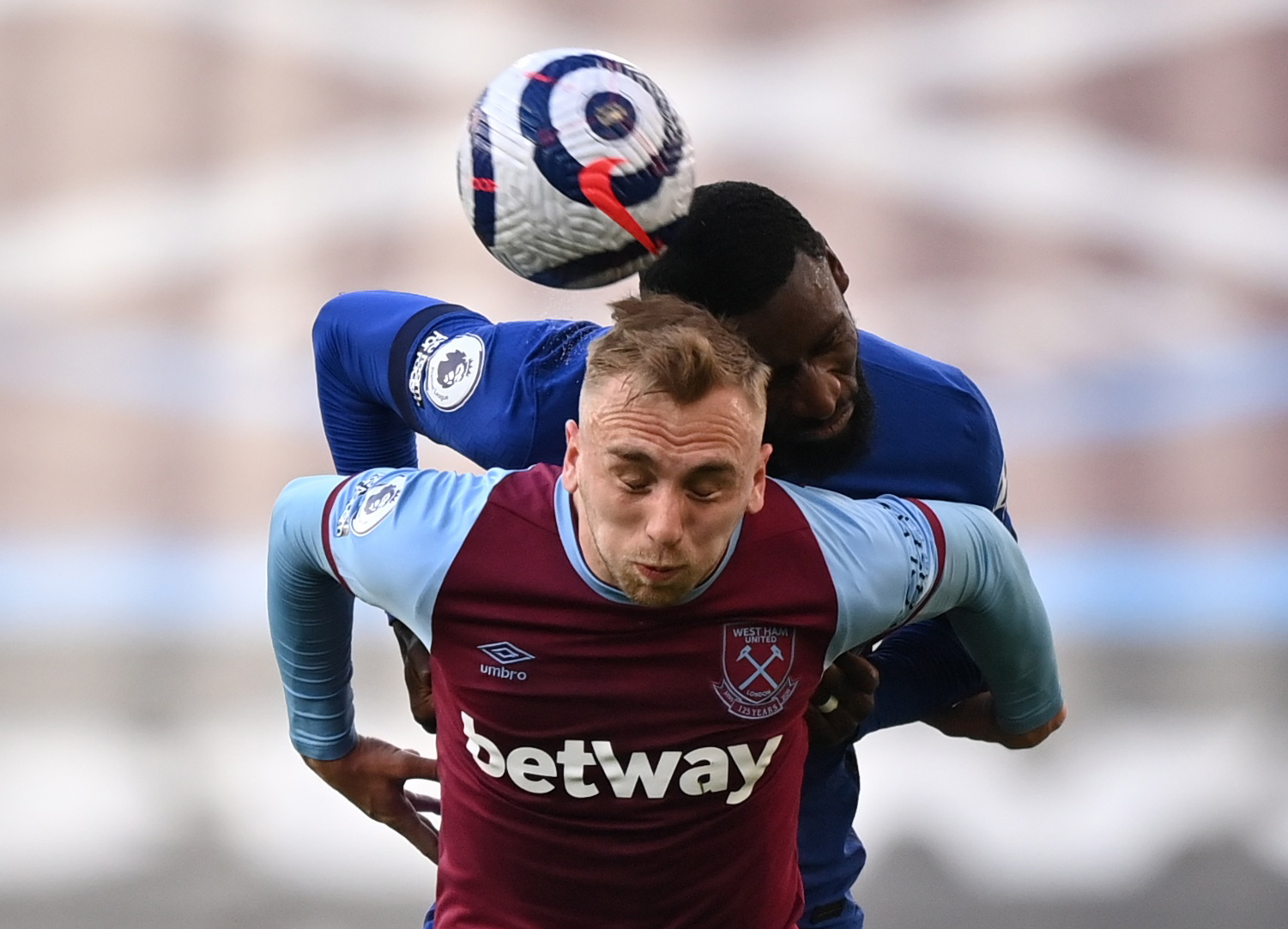 逐步攻克了 逐步攻克了