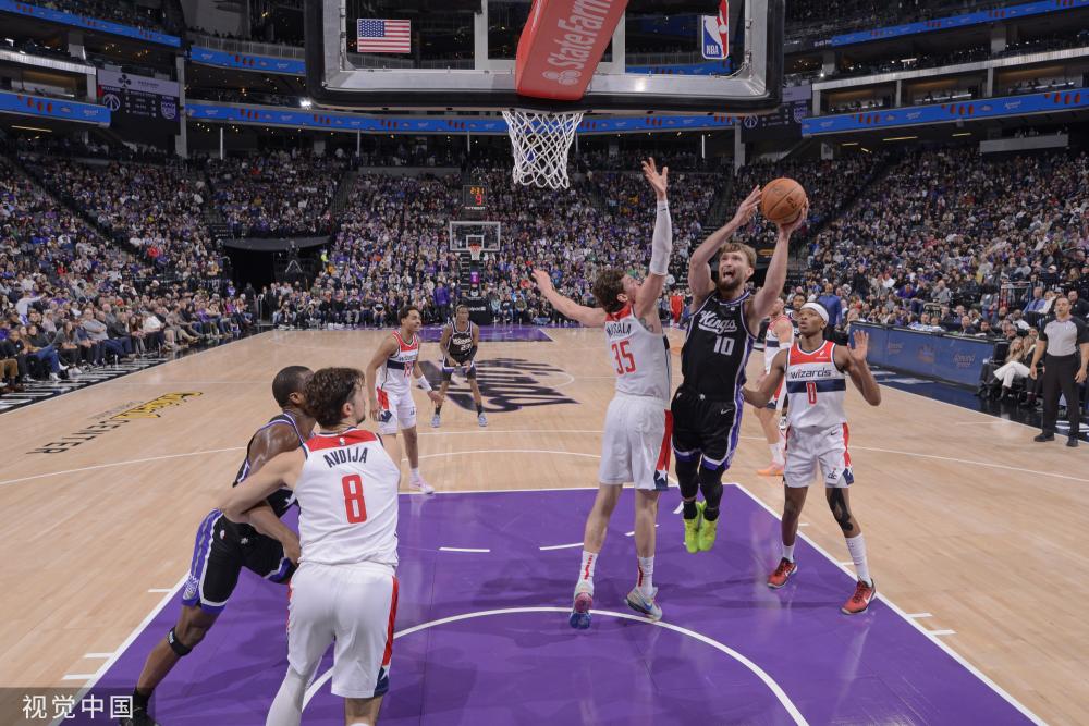 阿圭罗：足球属于所有人而非只是皇马.