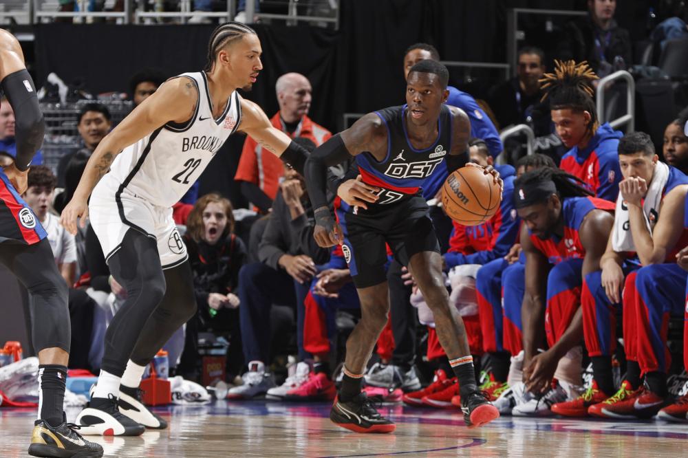 必有进球！伊万此前5次使用442菱形中场2胜2平1负，每场都有进球.