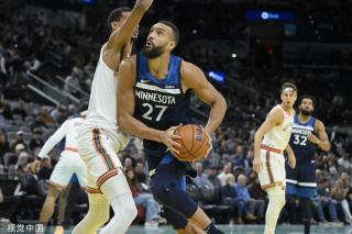 日媒：中村敬斗成为五大联赛首个连续5轮联赛进球的日本球员